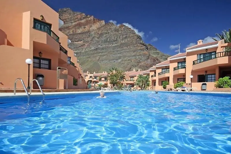 ** Hotel Las Tres Palmeras La Playa de la Calera Spain