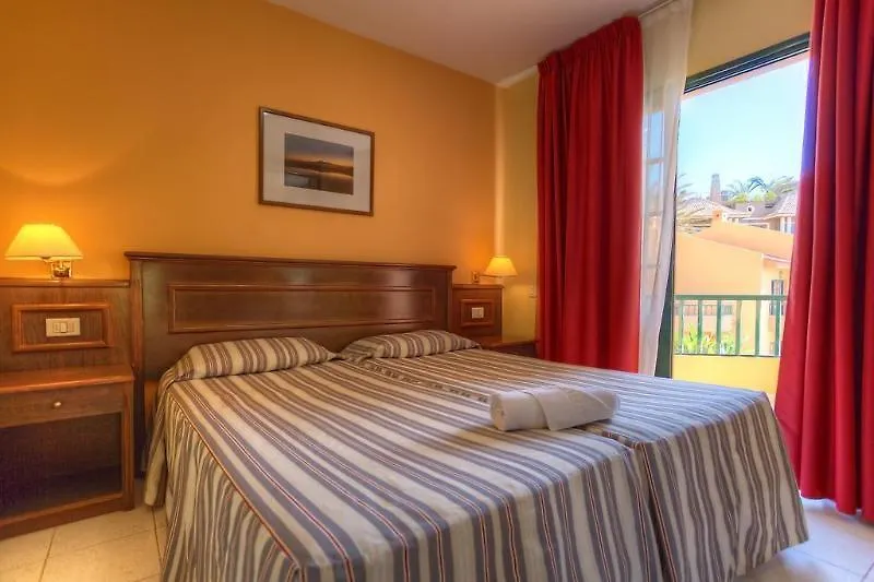 ** Hotel Las Tres Palmeras La Playa de la Calera Spain